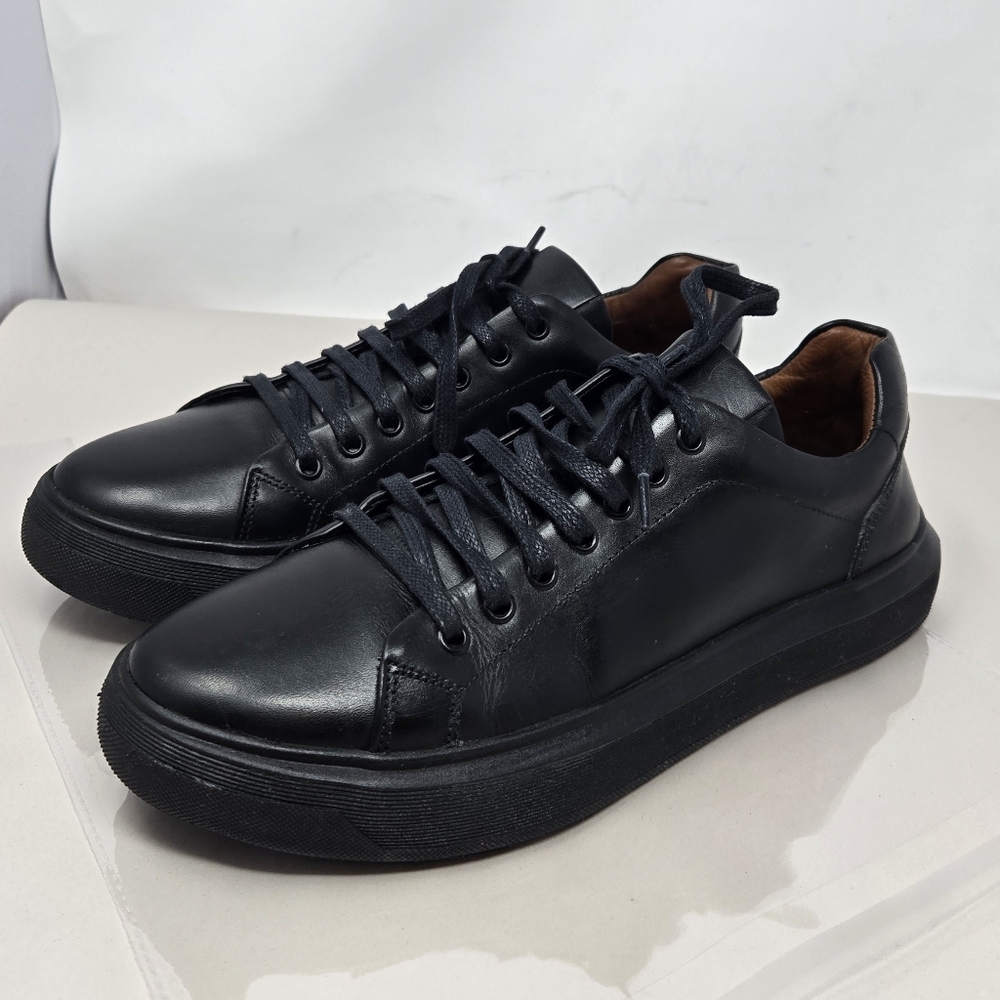 CNS Mens Sz 9.5 Black Leather Casual Comfort Sneakers Tall Wide Comfort Heel - Picture 3 of 11